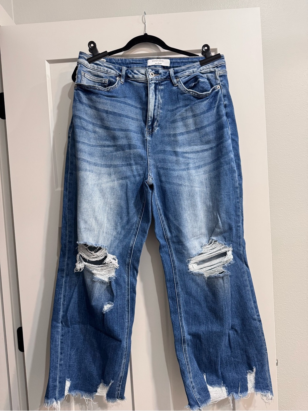 Women's Distressed Light Blue Boyfriend Jeans - Casual Relaxed Fit